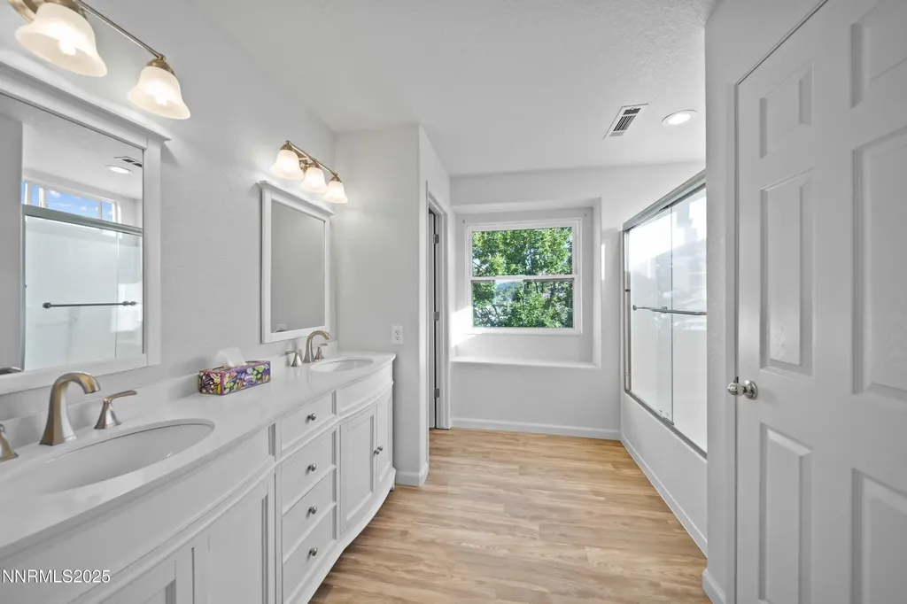8451 Seal Beach Reno NV 89506
