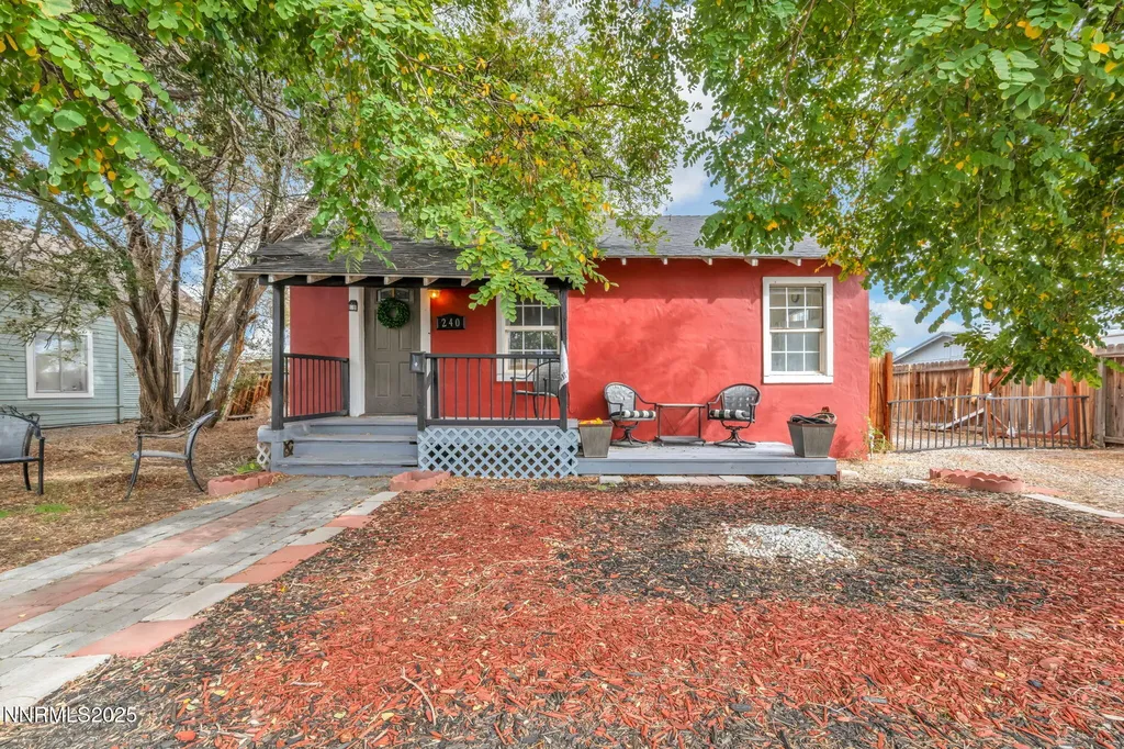 240 Center Yerington NV 89447