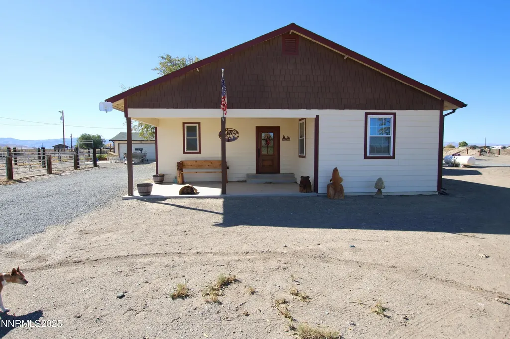 15 Brown Yerington NV 89447