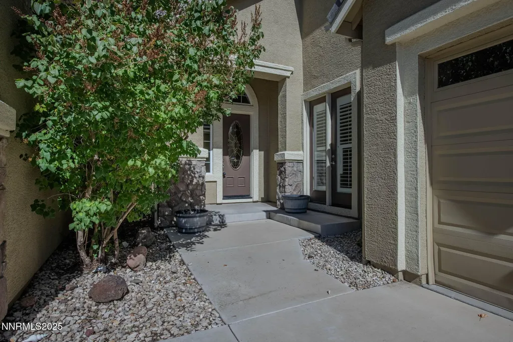 550 Stonehaven Dayton NV 89403