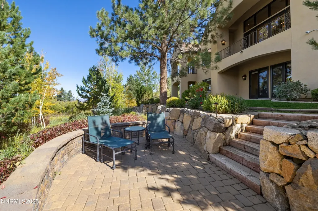 5775 Lausanne Reno NV 89511
