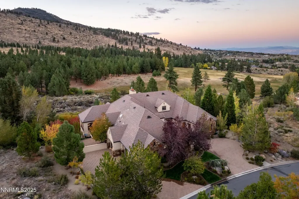 5775 Lausanne Reno NV 89511