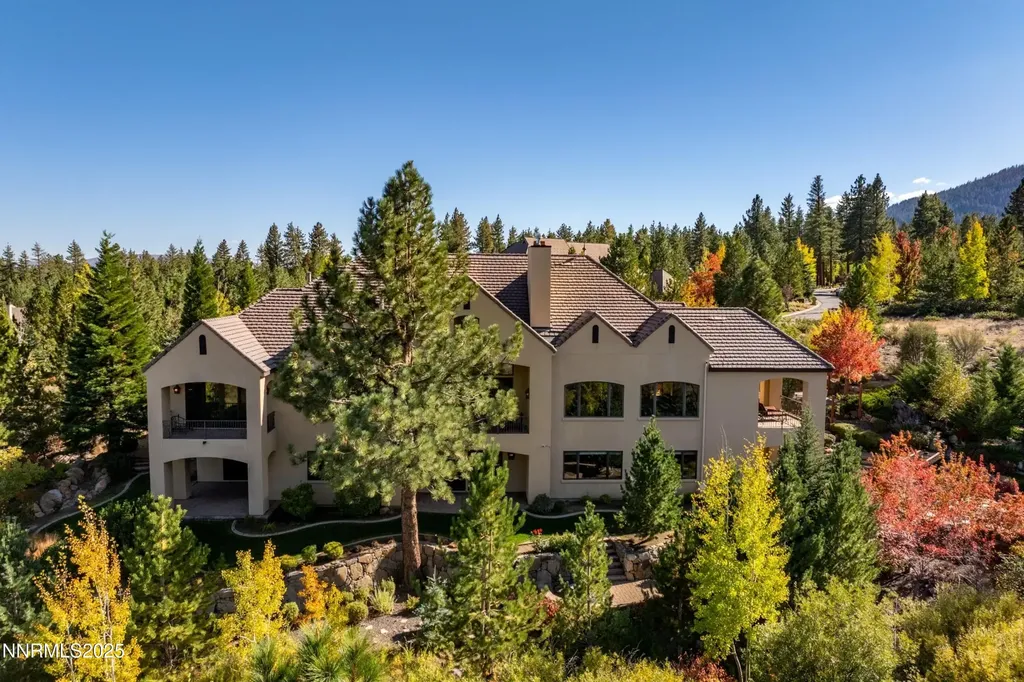 5775 Lausanne Reno NV 89511
