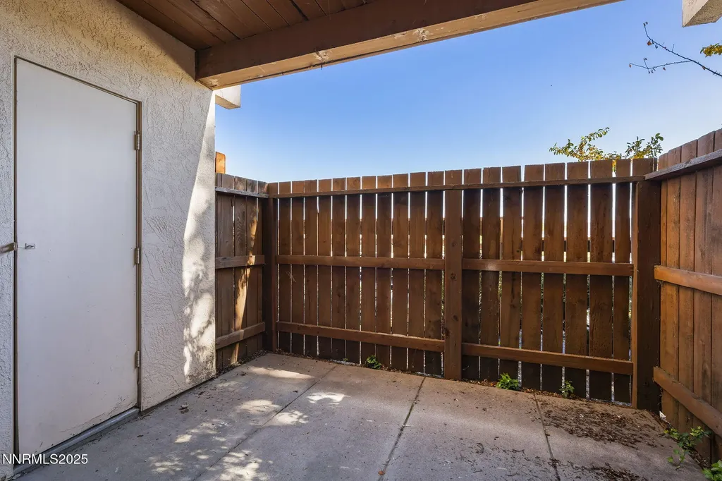 2750 Plumas Reno NV 89509