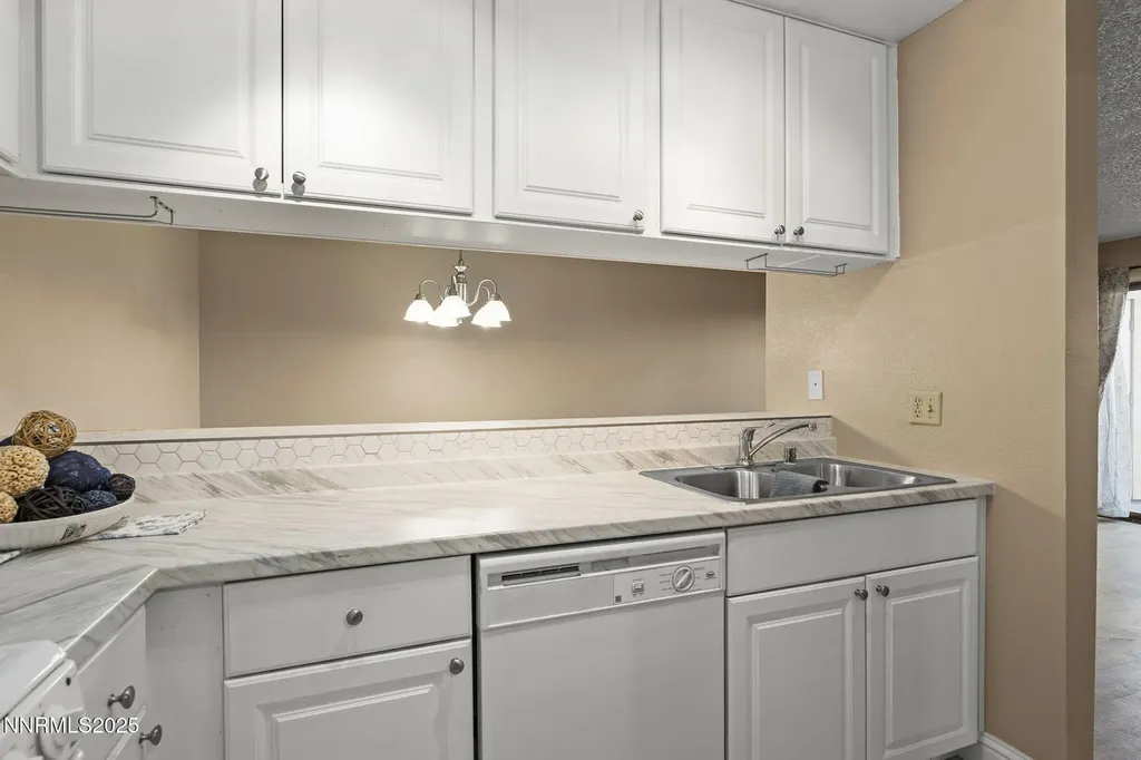 2750 Plumas Reno NV 89509