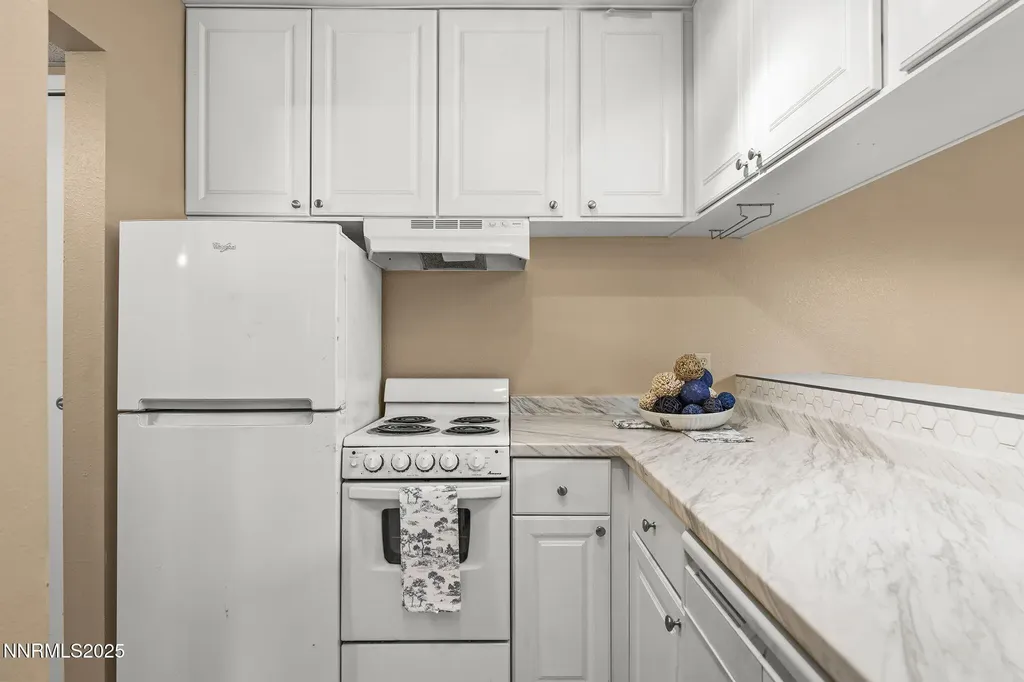 2750 Plumas Reno NV 89509