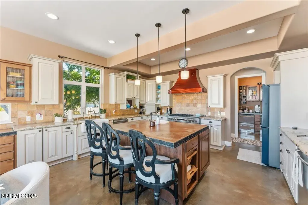 300 Old Washoe Washoe Valley NV 89704
