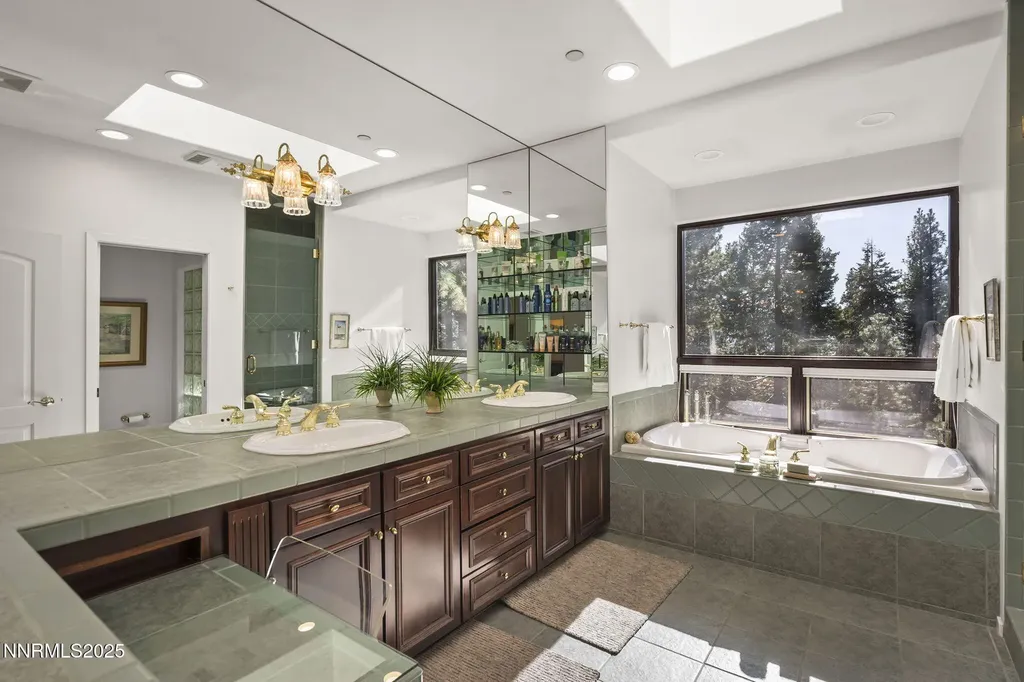 563 Tyner Incline Village NV 89451