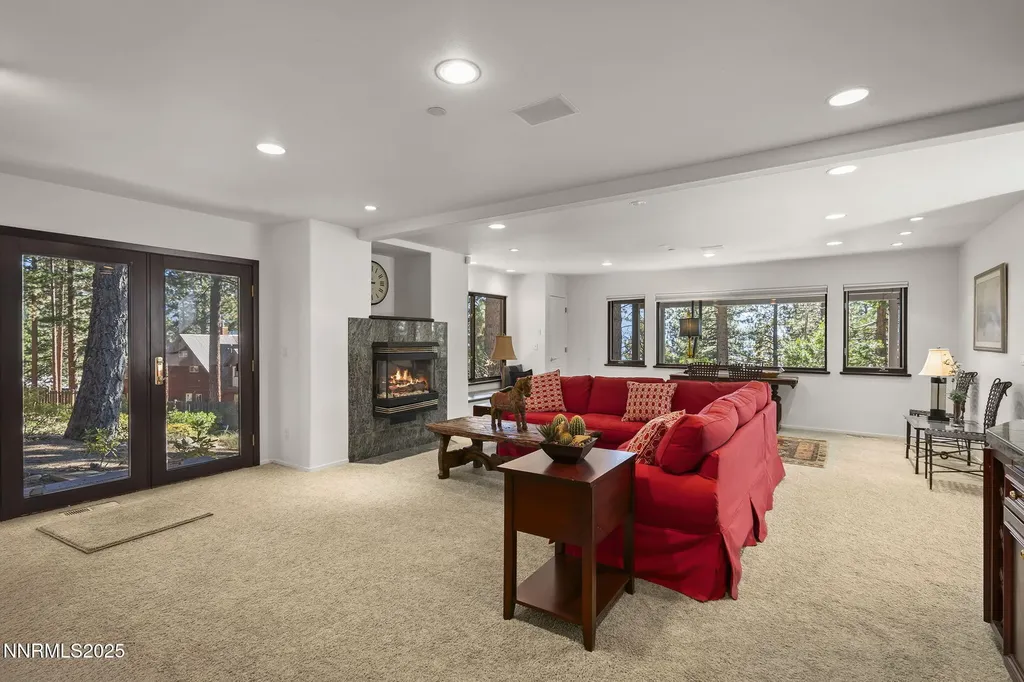 563 Tyner Incline Village NV 89451