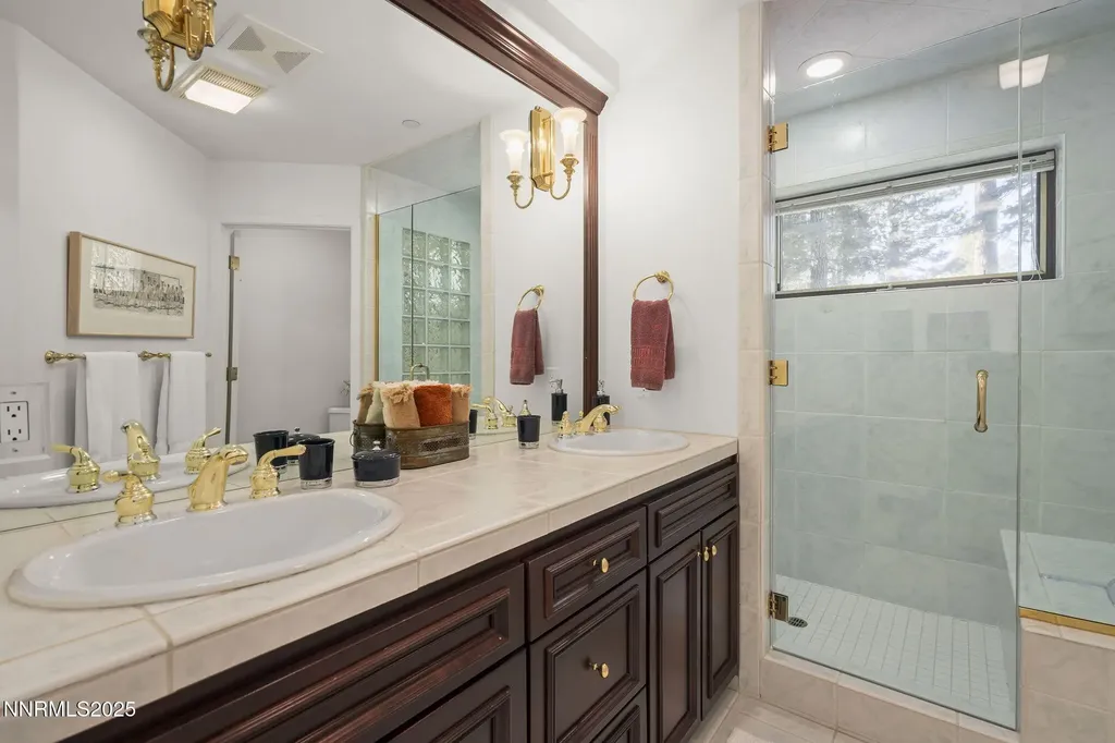 563 Tyner Incline Village NV 89451