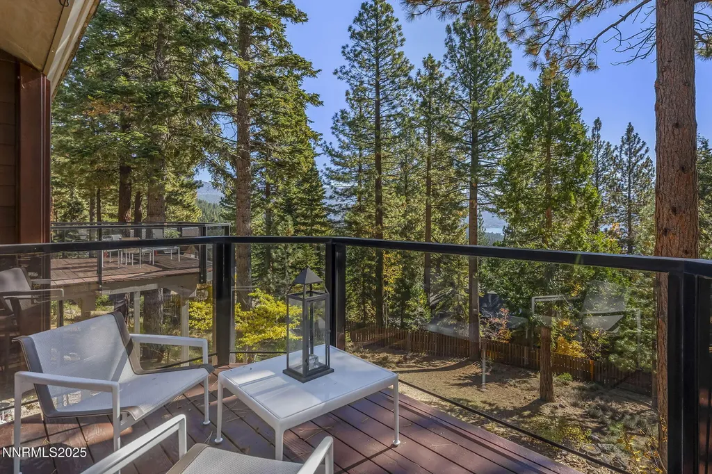 563 Tyner Incline Village NV 89451