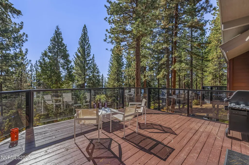 563 Tyner Incline Village NV 89451