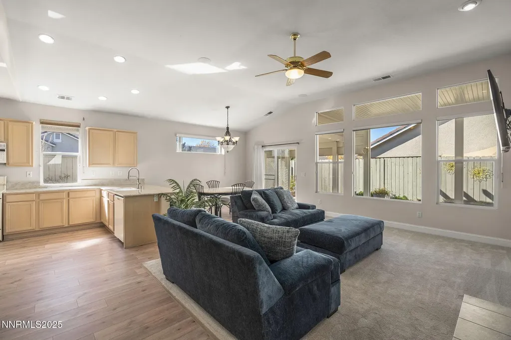 10145 Donner Peak Reno NV 89521