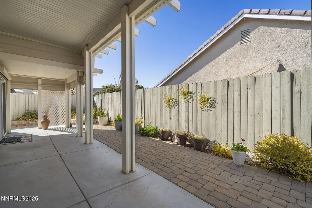 10145 Donner Peak Reno NV 89521