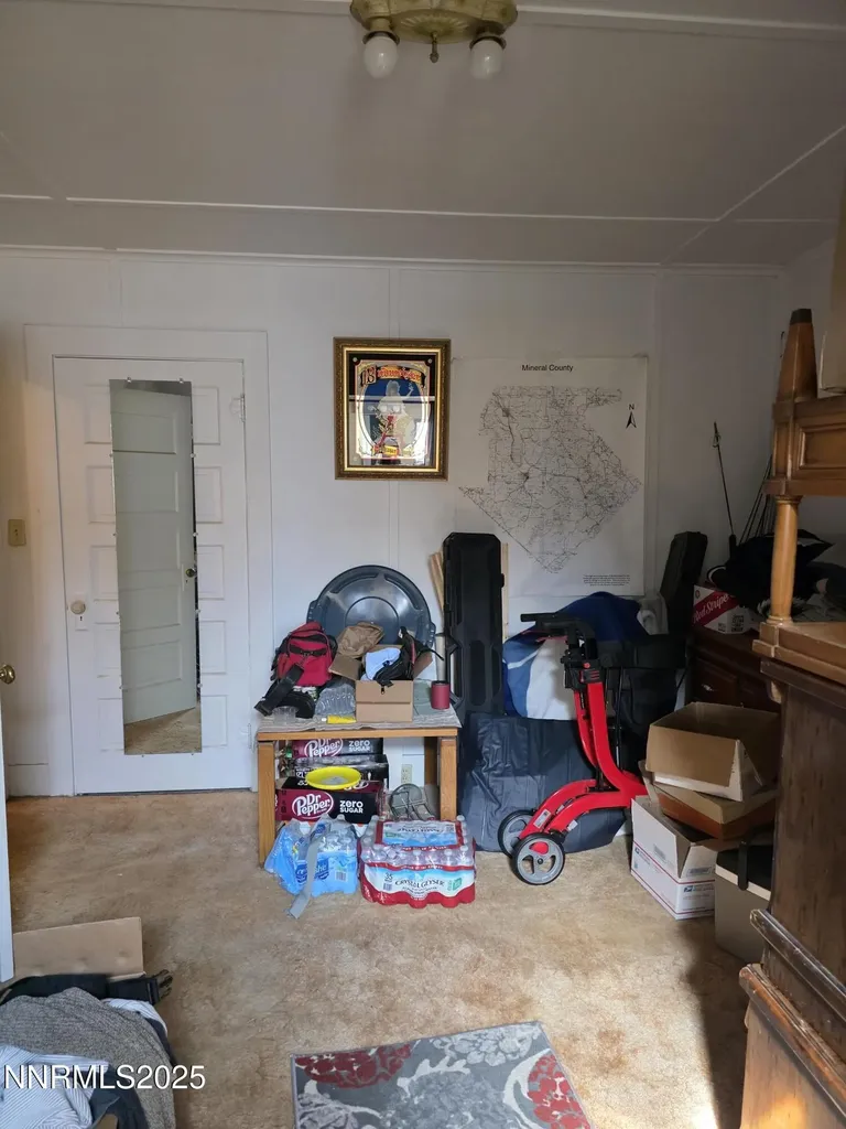 306 6th Hawthorne NV 89415