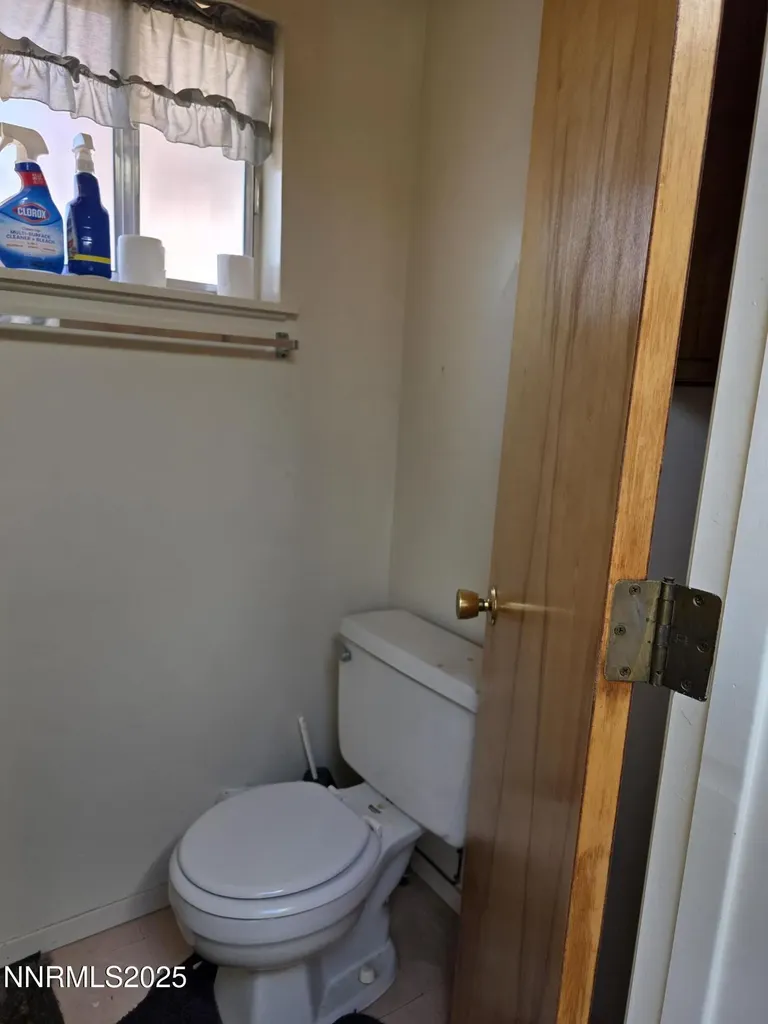 306 6th Hawthorne NV 89415