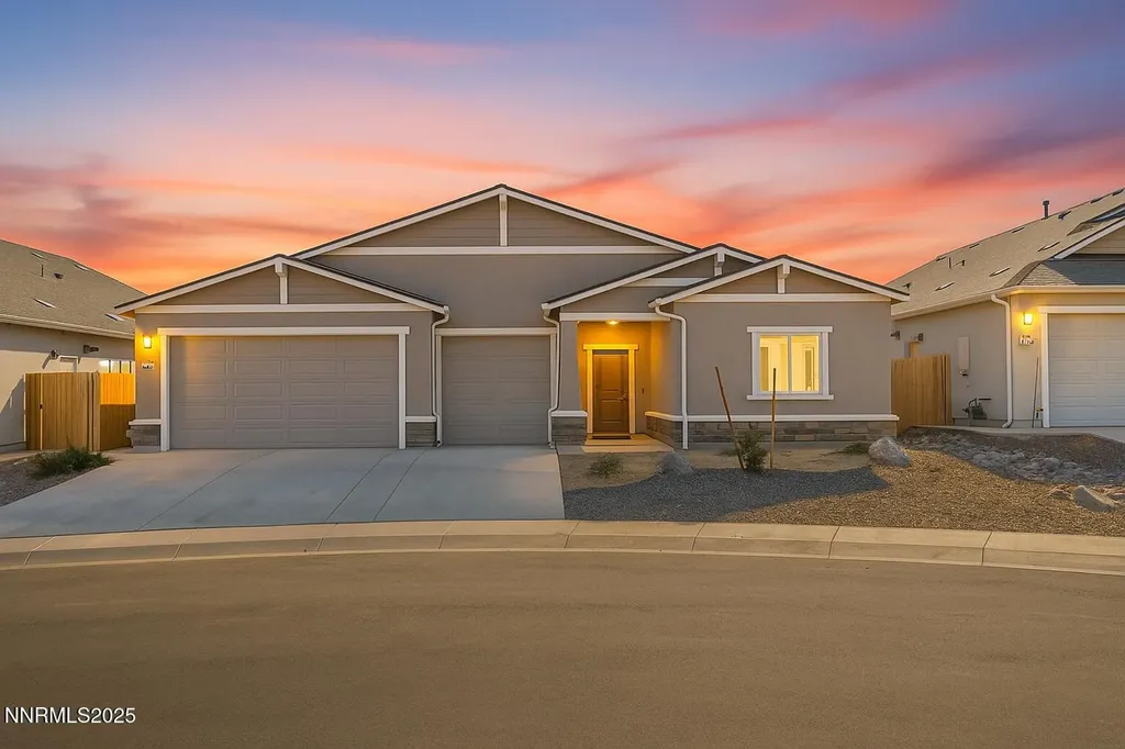 707 Butte Creek Dayton NV 89403