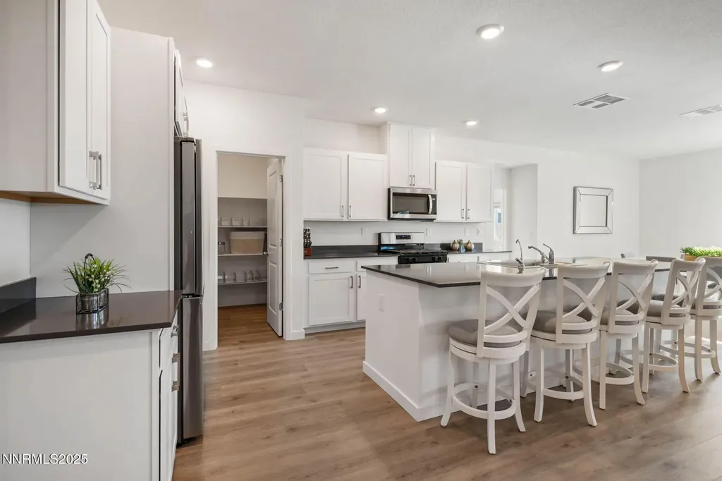 707 Butte Creek Dayton NV 89403