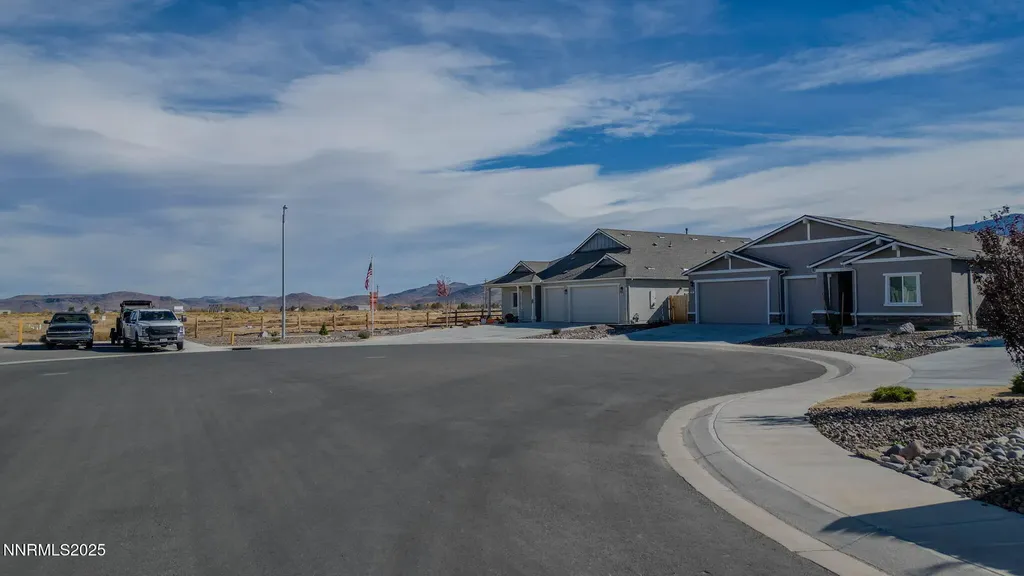 707 Butte Creek Dayton NV 89403
