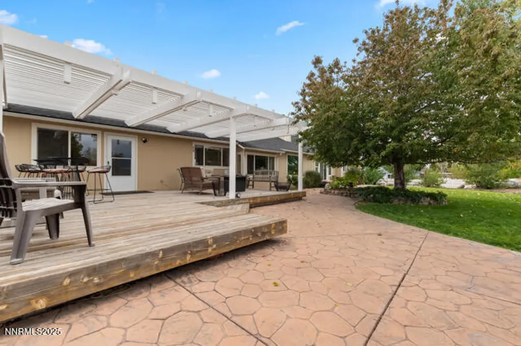 322 Omni Spanish Springs NV 89441