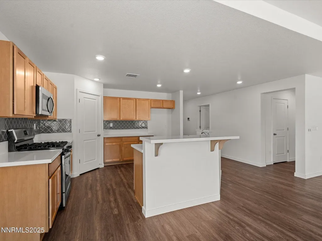 214 Green Dayton NV 89403
