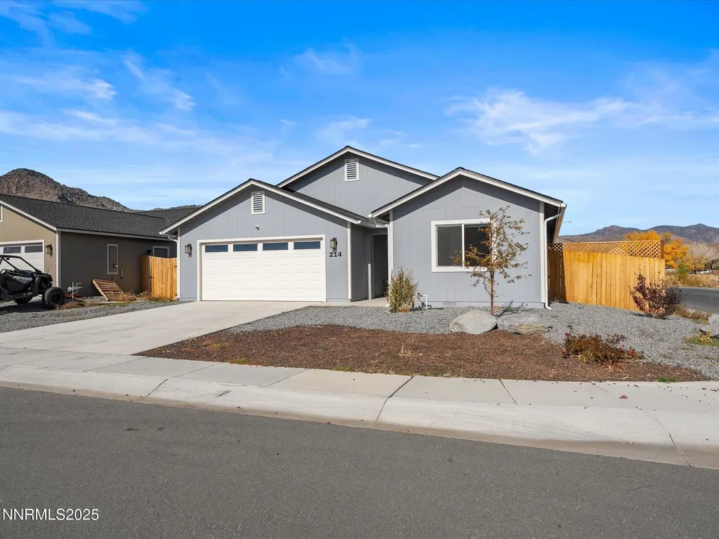 214 Green Dayton NV 89403