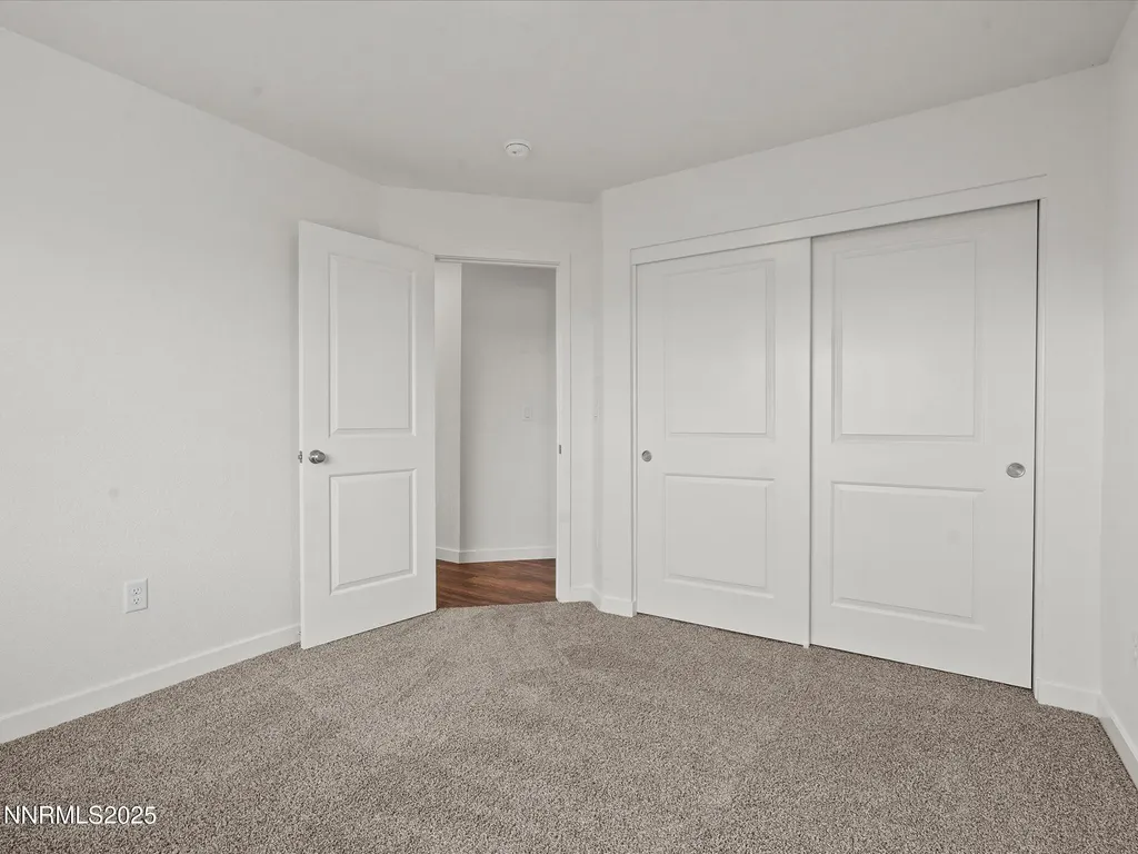 214 Green Dayton NV 89403