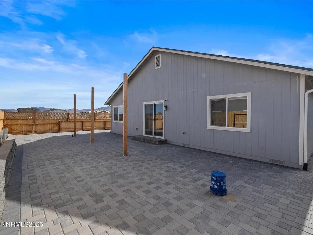 214 Green Dayton NV 89403