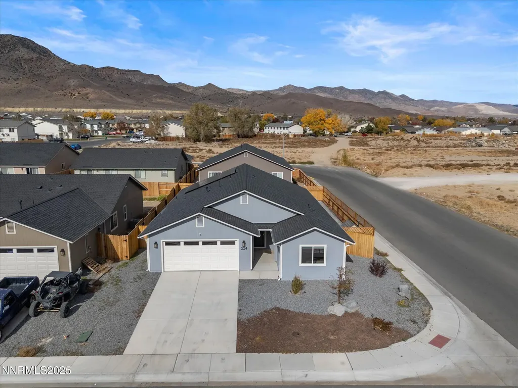 214 Green Dayton NV 89403