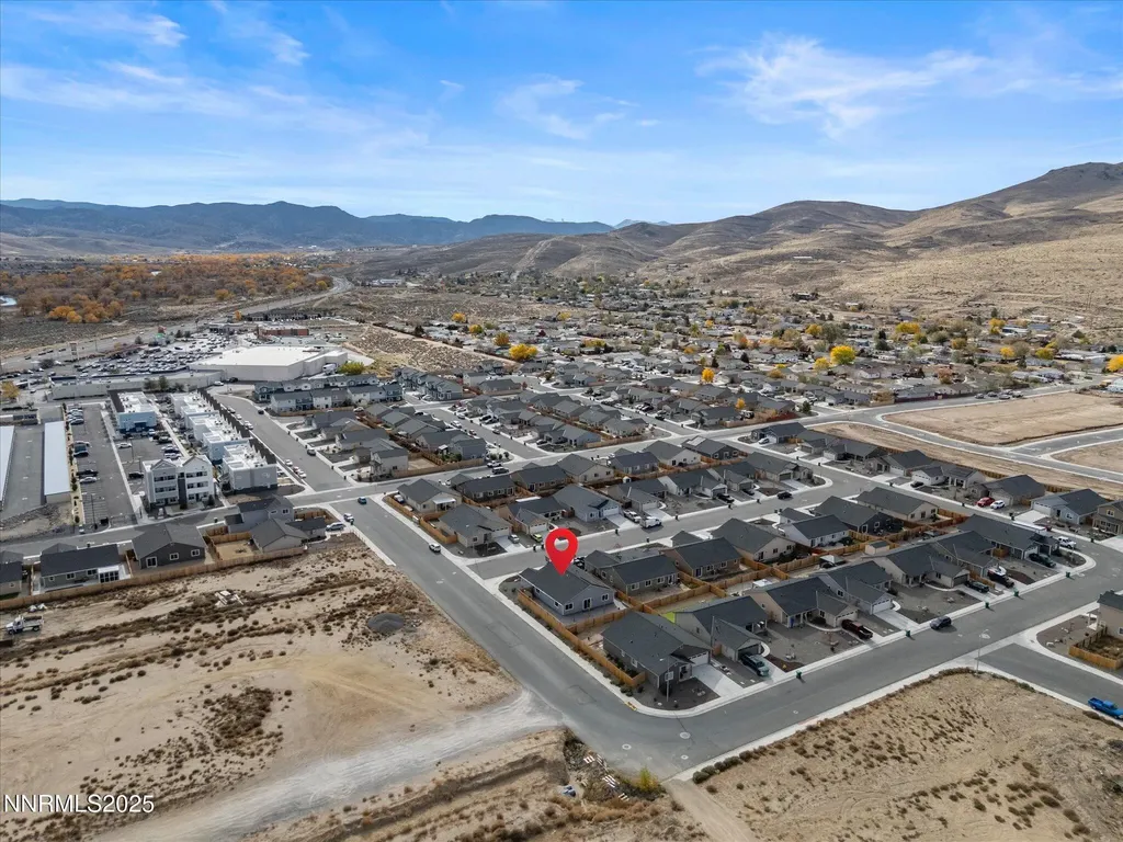 214 Green Dayton NV 89403