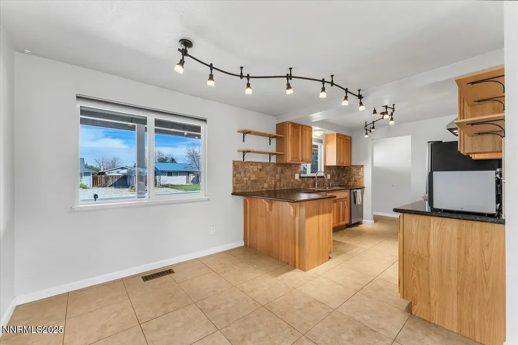 1275 Bolivia Gardnerville NV 89460