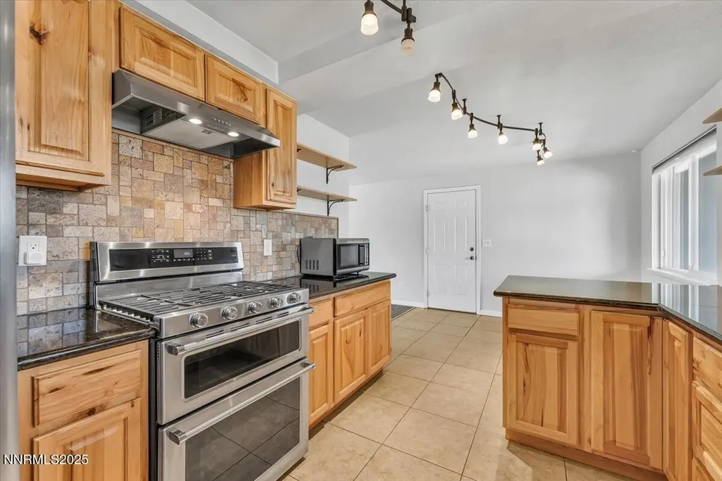 1275 Bolivia Gardnerville NV 89460