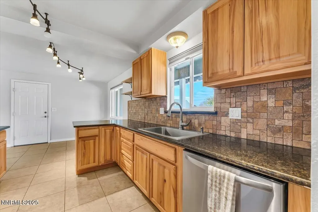 1275 Bolivia Gardnerville NV 89460