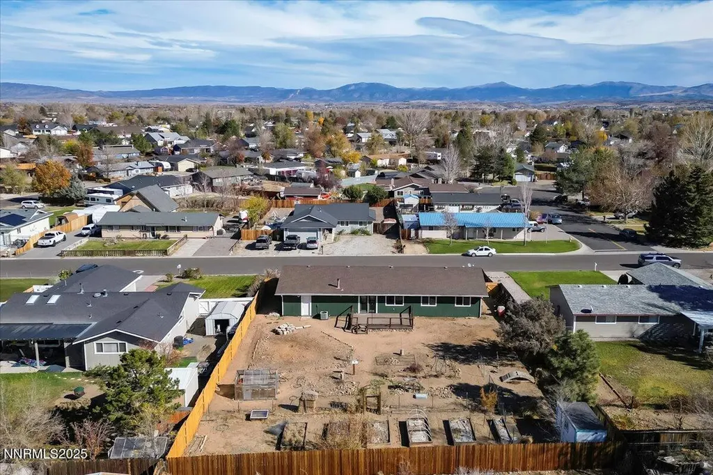 1275 Bolivia Gardnerville NV 89460
