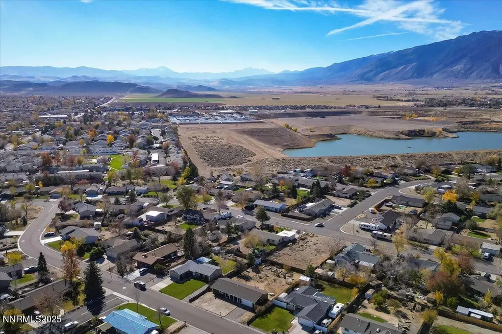 1275 Bolivia Gardnerville NV 89460