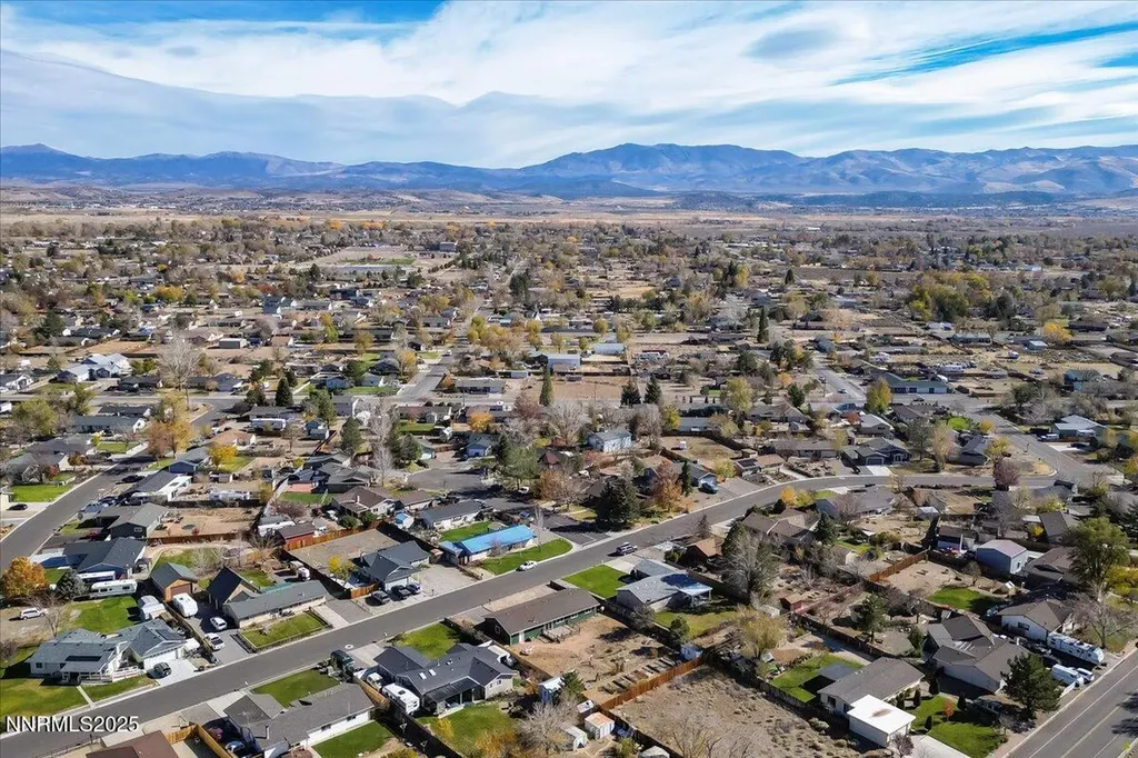 1275 Bolivia Gardnerville NV 89460
