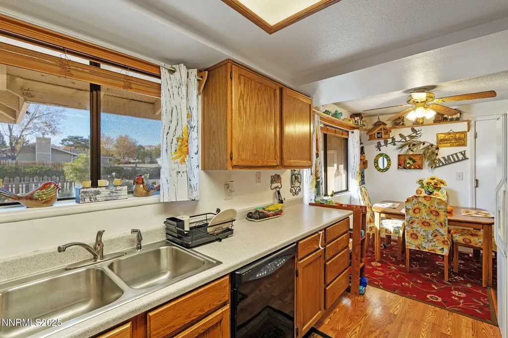 3705 Erin Spanish Springs NV 89436