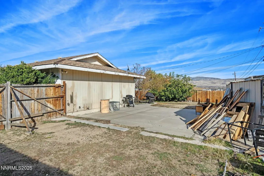 3705 Erin Spanish Springs NV 89436
