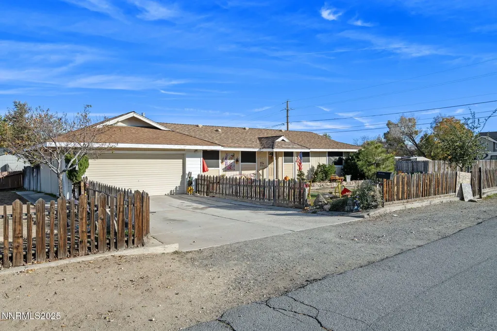3705 Erin Spanish Springs NV 89436