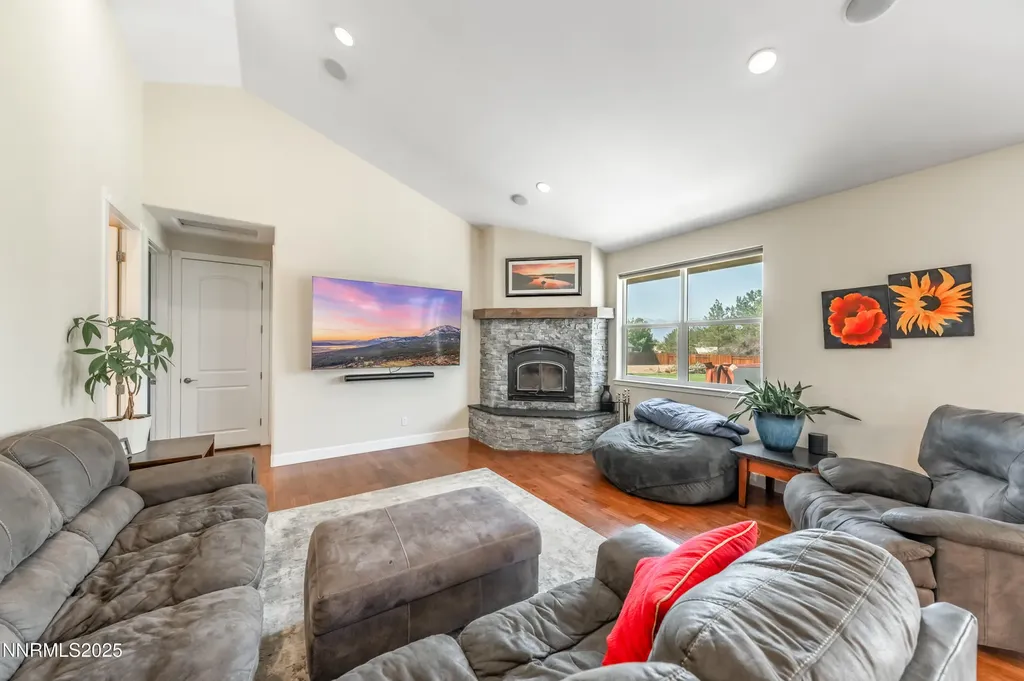 2730 Kayne Minden NV 89423
