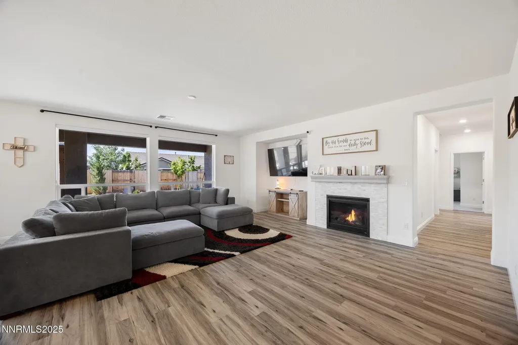 1010 Garden Pond Sparks NV 89441