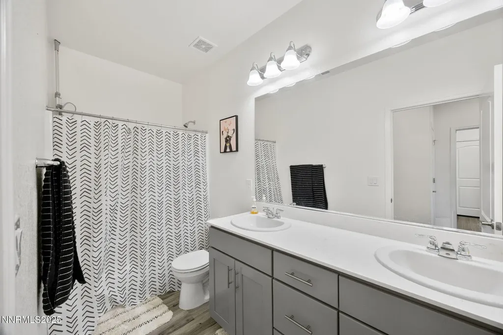 1010 Garden Pond Sparks NV 89441