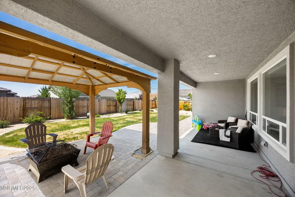 1010 Garden Pond Sparks NV 89441