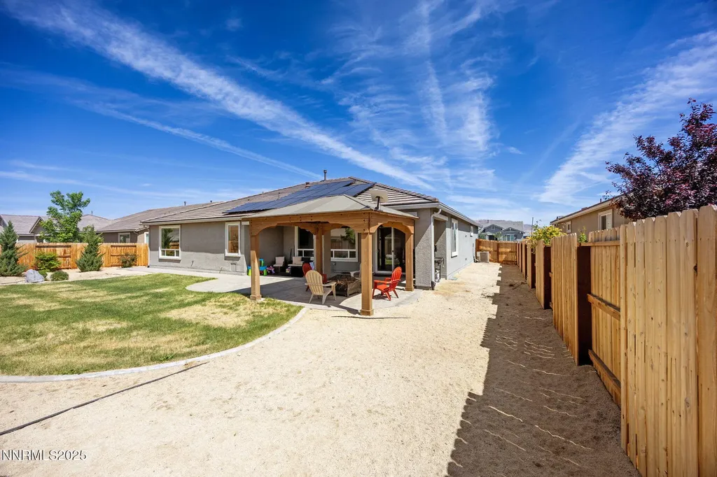 1010 Garden Pond Sparks NV 89441