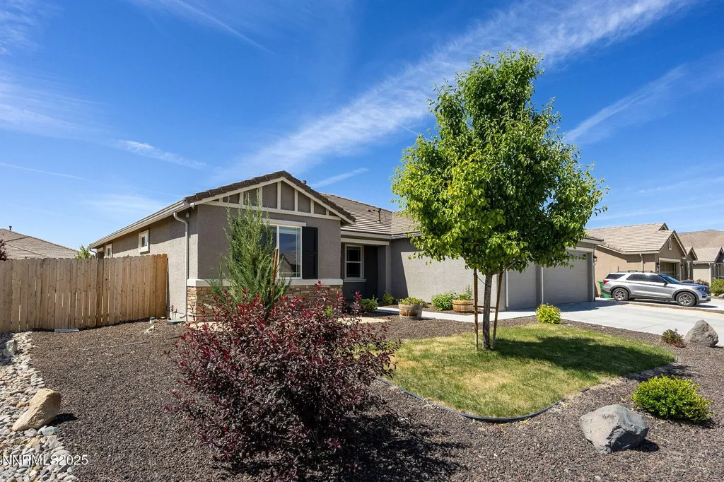 1010 Garden Pond Sparks NV 89441