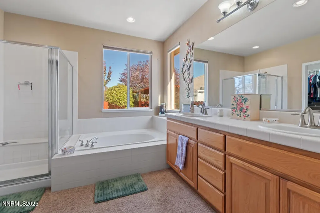 1792 Braidwood Sparks NV 89436