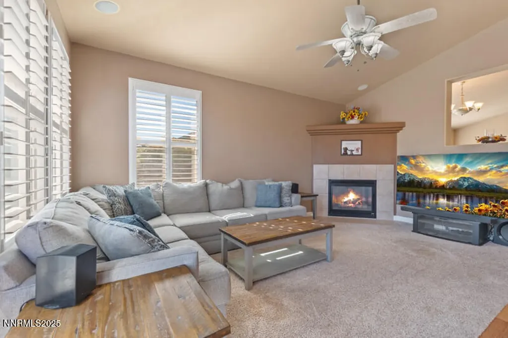 1792 Braidwood Sparks NV 89436