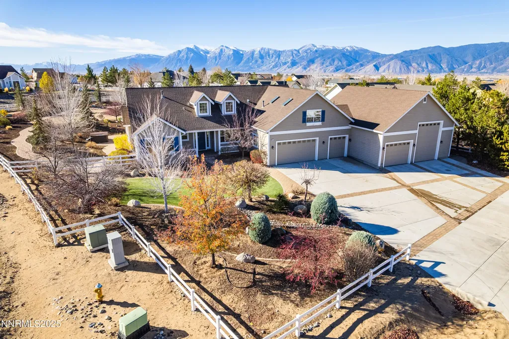 1621 Shirley Minden NV 89423