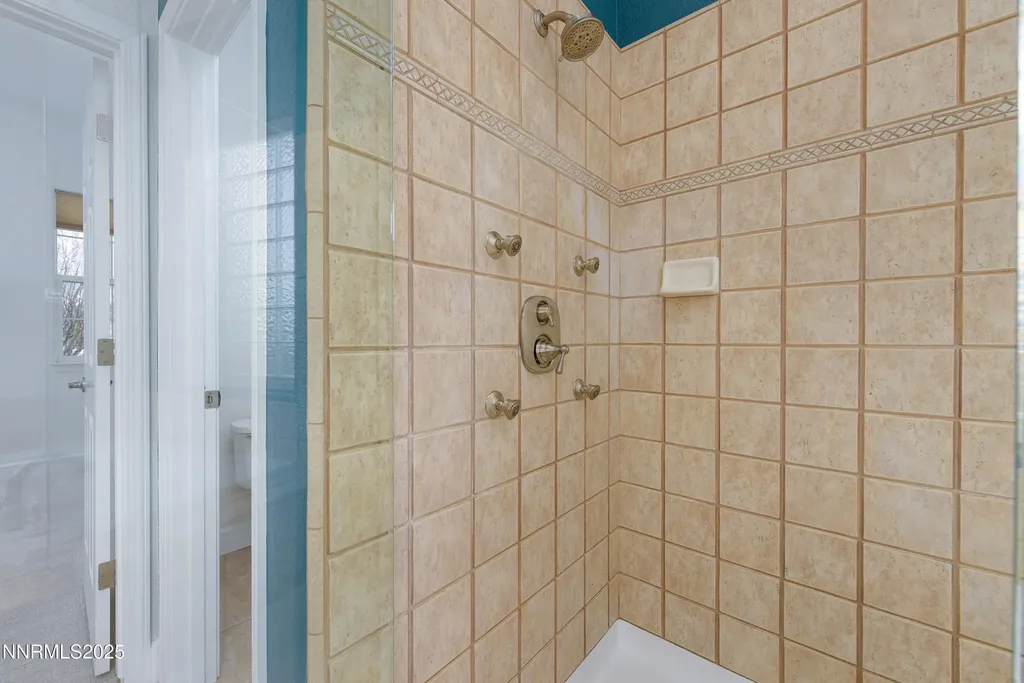 1621 Shirley Minden NV 89423