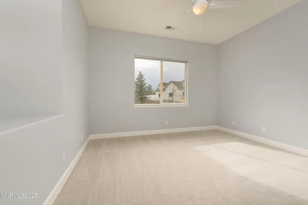 1621 Shirley Minden NV 89423
